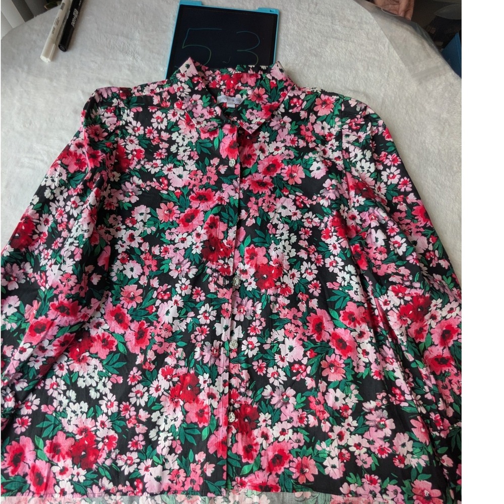 Crown & Ivy Blouse Womens XL Black Floral NEW Rhinestone Button Down Top